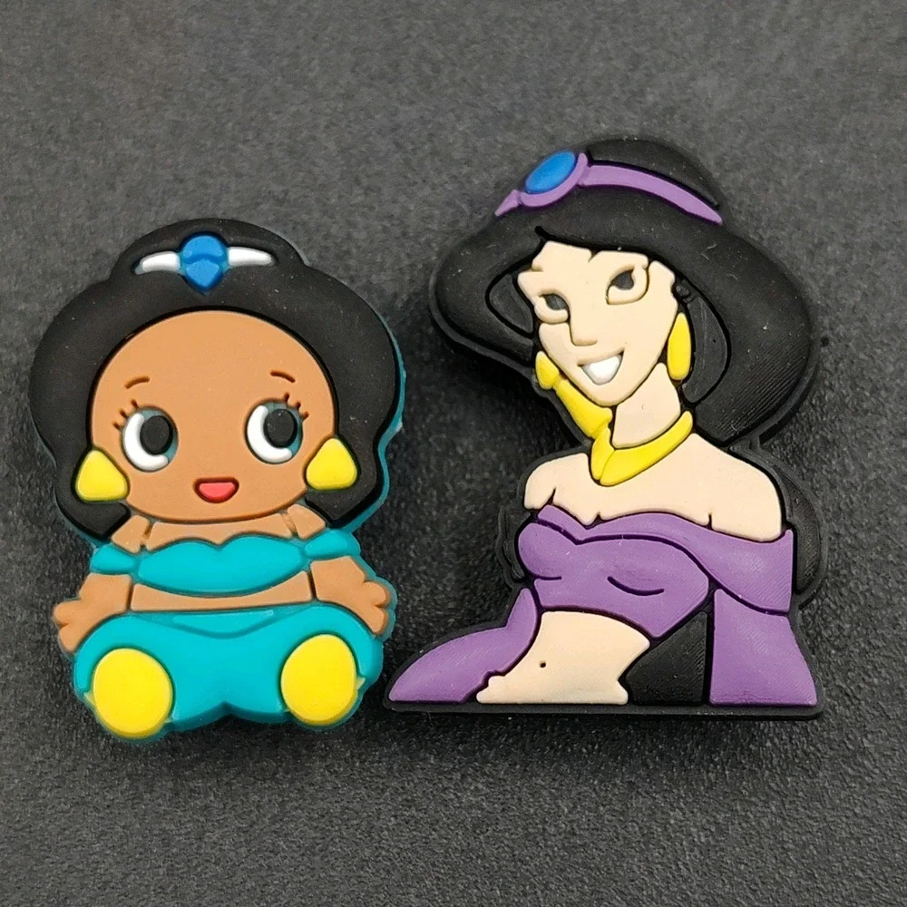 10 Cartoon Shoe Charms Cute Characters Fits Shoes Wristband Accessories New📸👀‎